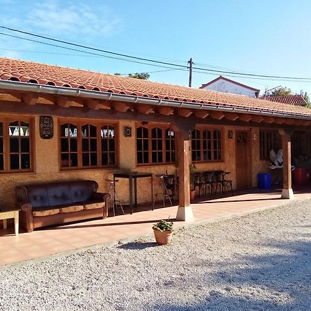 Apartamentos La Regata Viveda エクステリア 写真